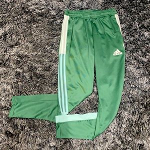 Men’s Adidas jogger sweatpants with zipper pockets primegreen